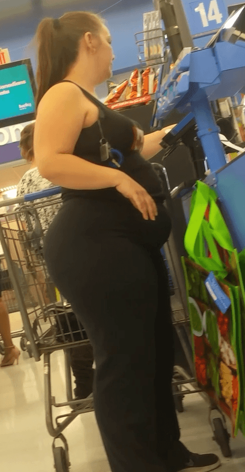 Chubby Pawg Mother With A Plump Fuckable Ass