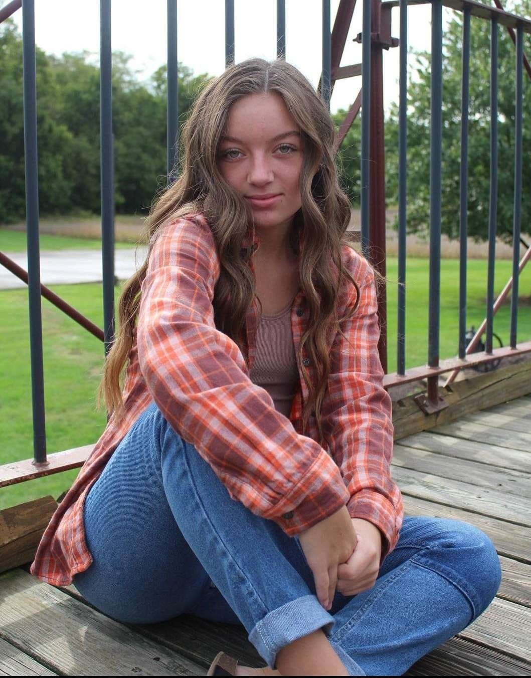 Gracie needs more cum