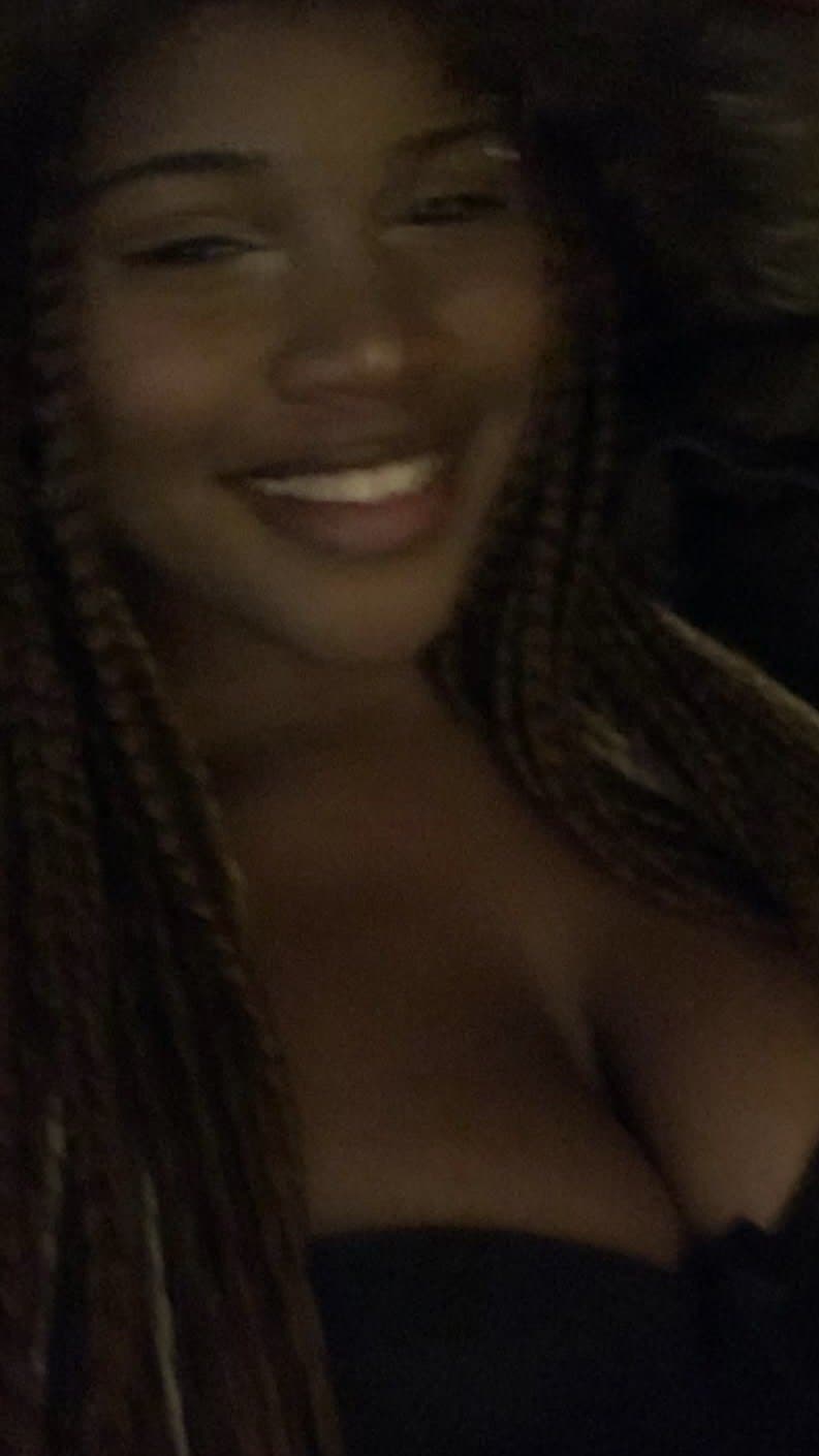 sexy ebony gf loves sucking dick