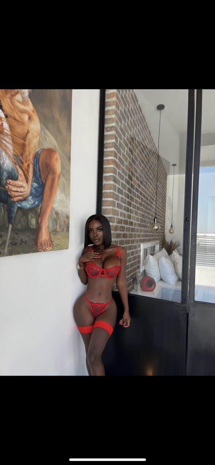 BIG TITS EBONY VIP CONTENT THICC VERY SEXY
