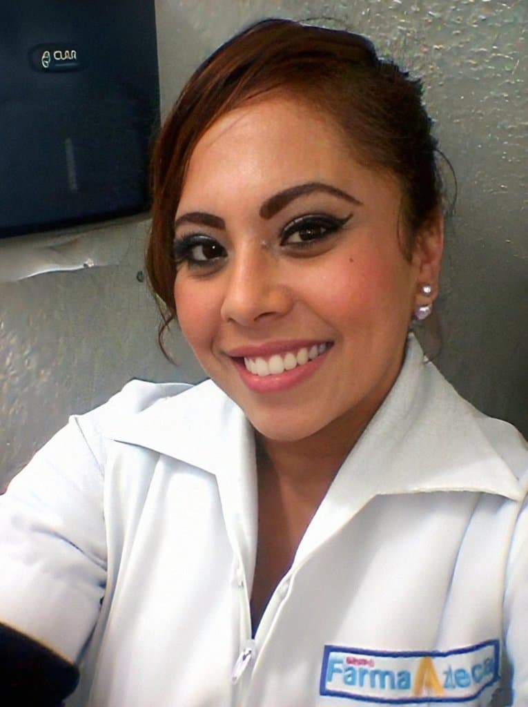 Gaby Bravo Puta Farmaceutica