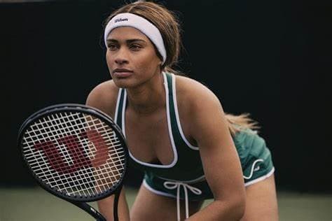 Cute Canadian Tennis Player