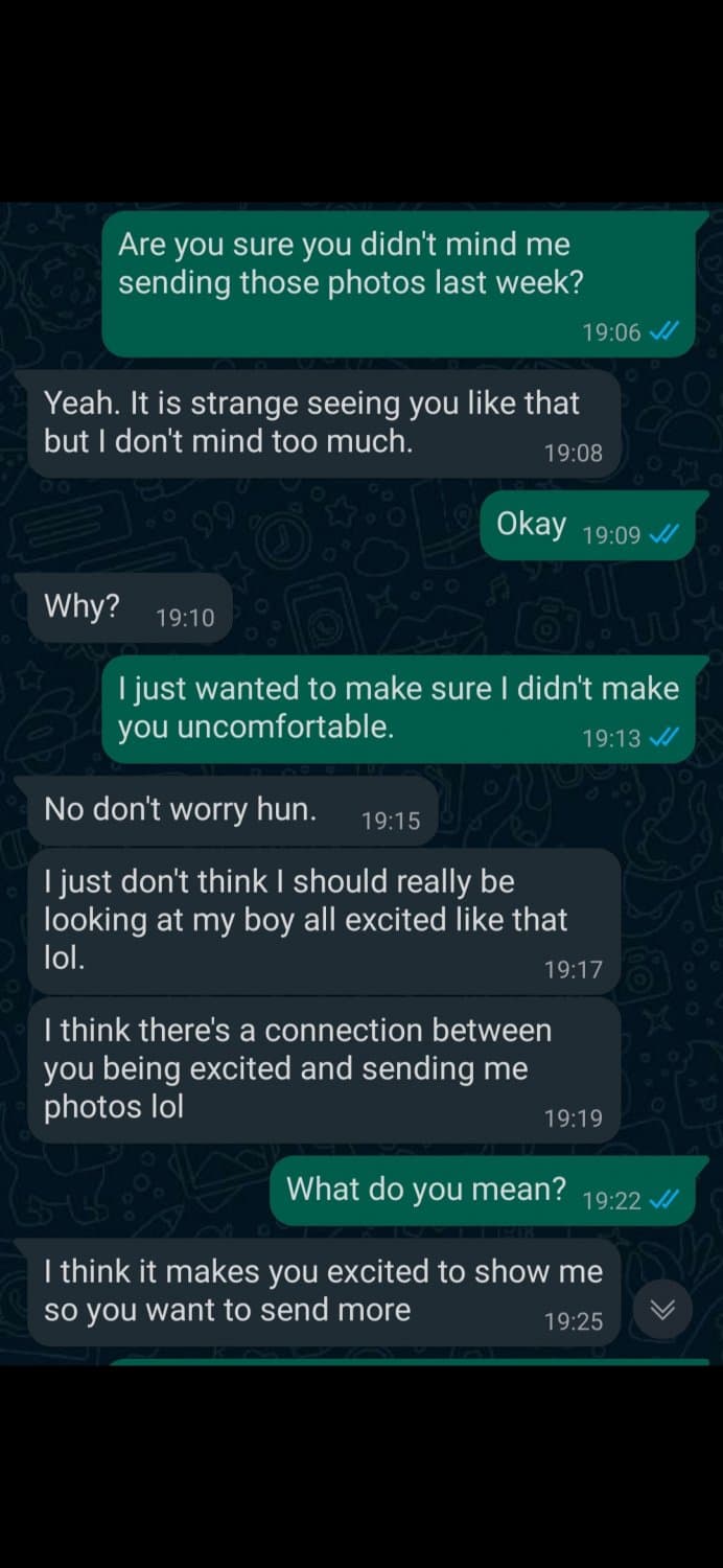 Sexting my Mom PART 4 - with hot pics ?