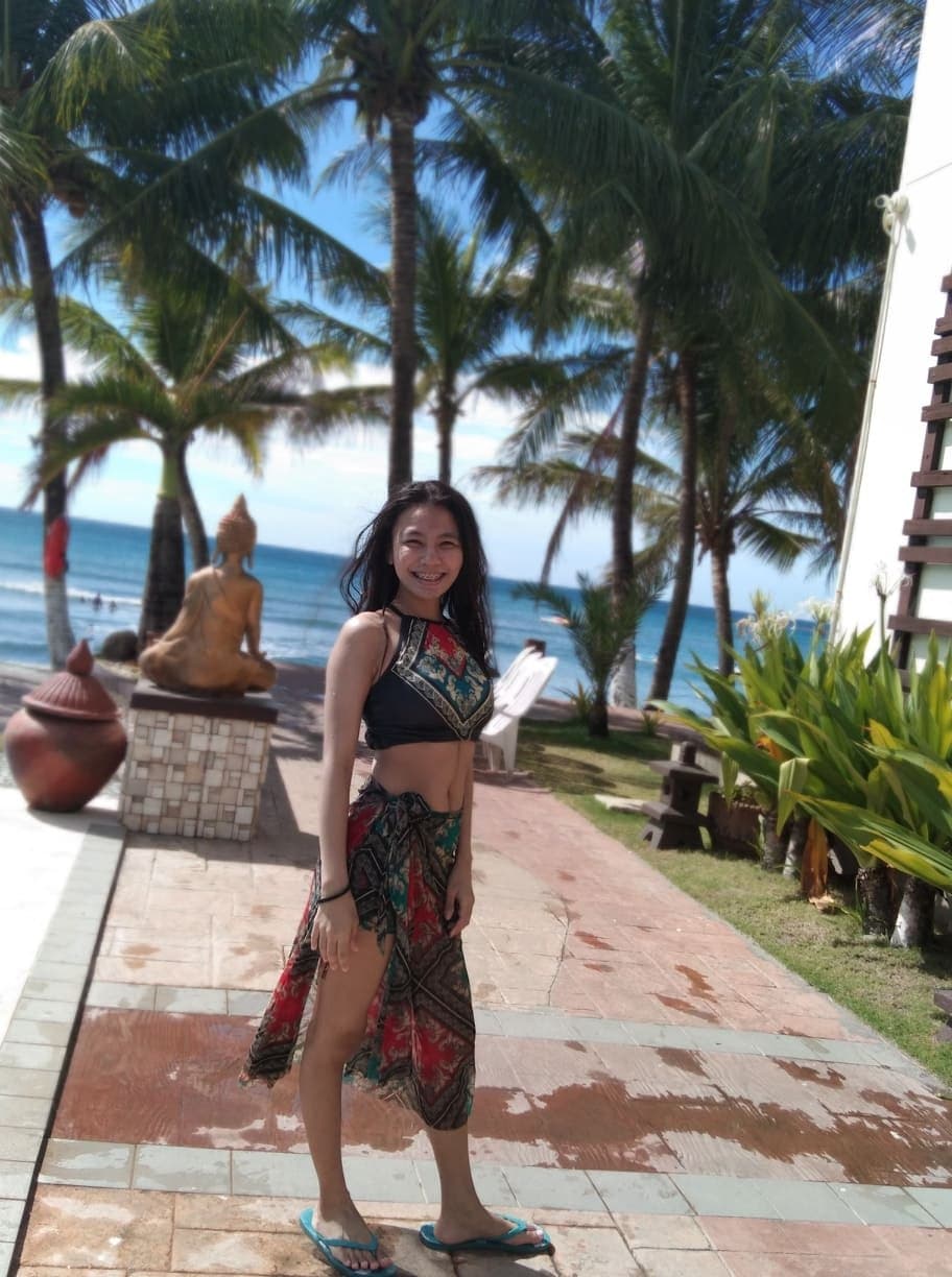 Click to view full size Pinay coed leak