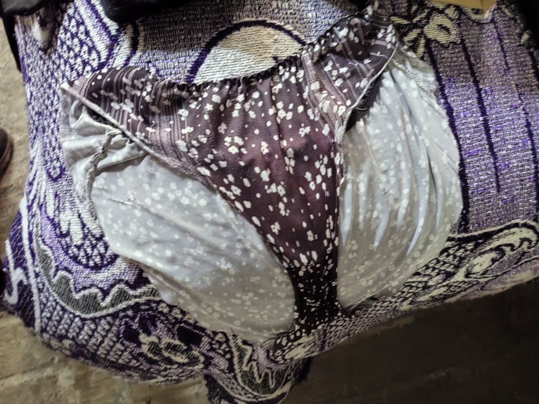 Calzones de mi suegra y cuñadita putita ???