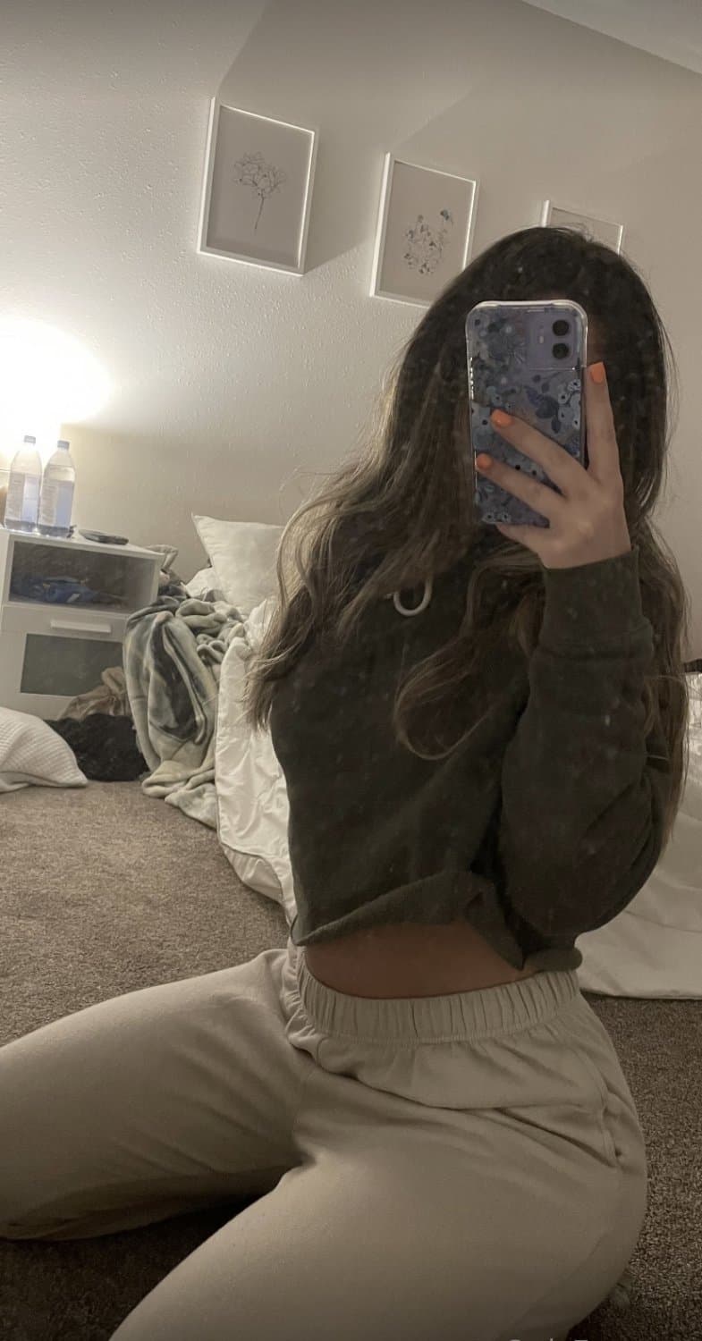 High school crush started an onlyfans sucking a mystery guys cock