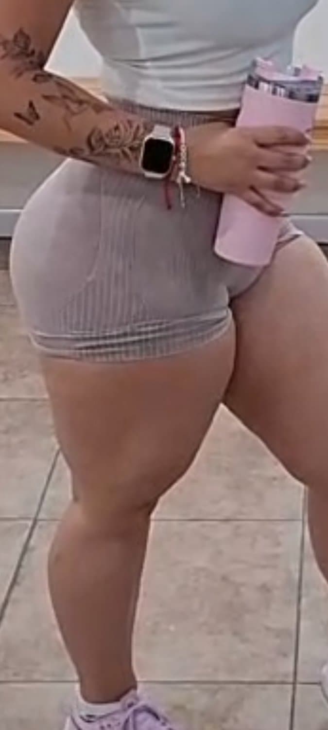 ARGENTINA CULONA ZONA SUR TRABAJABA EN BOLICHE DE PRESEN SE LE MARCA LA CONCHA COGIENDO CULONA TETA