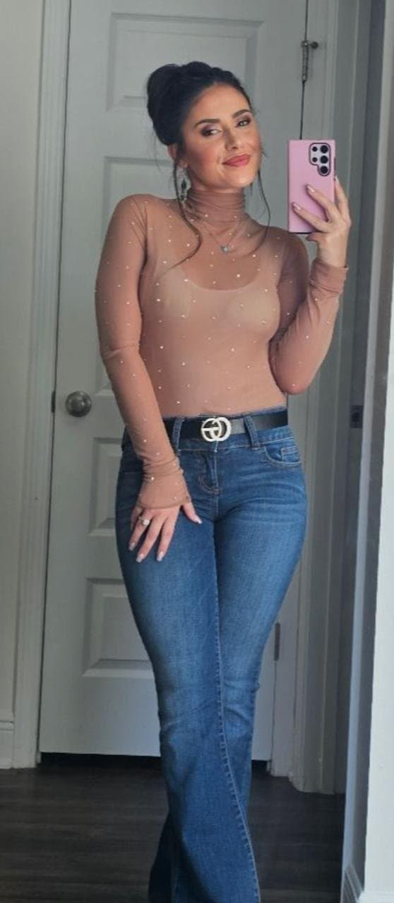 I want his Latina mommy to breastfeed me her milk???