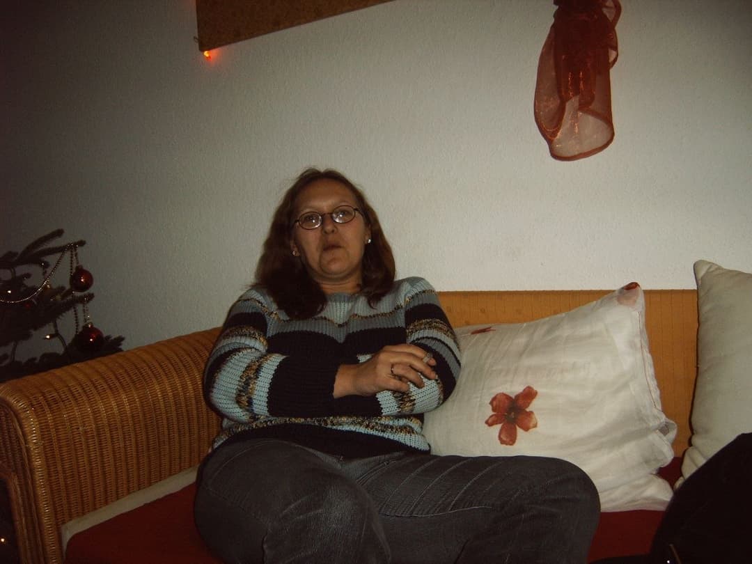 Inzest-Fotze Claudia aus Essen