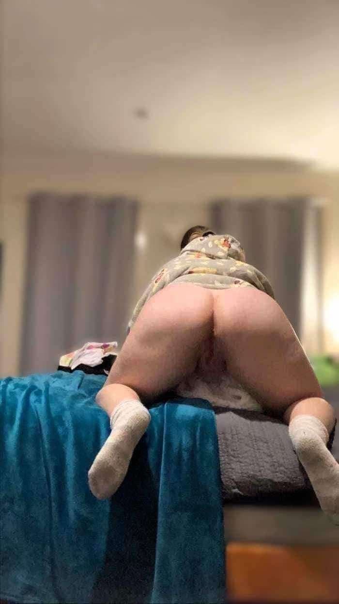 Cuddly aussie fucktoy Jacinta looks like a smooth ride