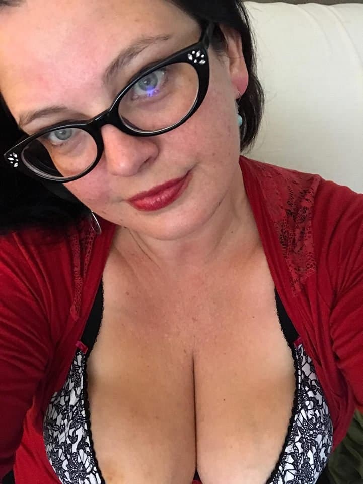 Amy #4 ? (Hot Big Tit Anal Slut)