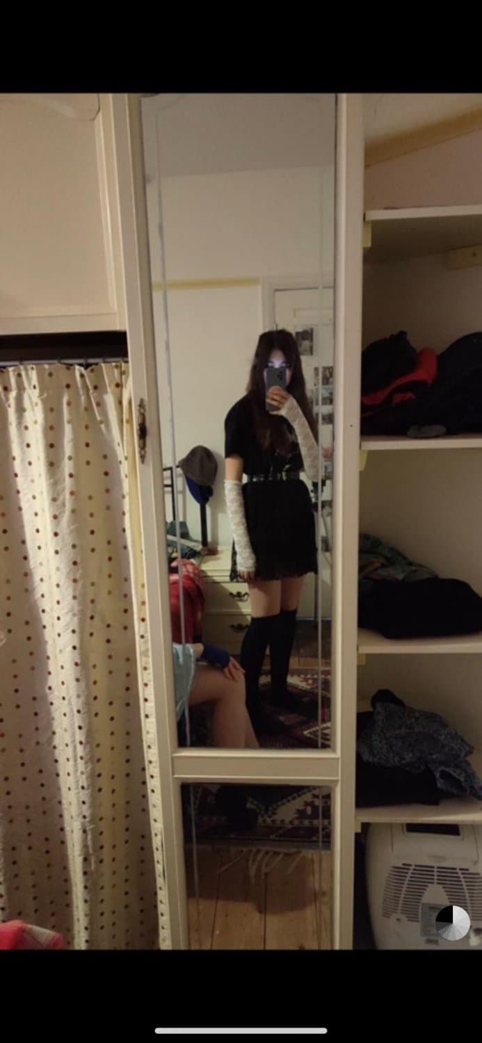 Click to view full size Fit Alt Legal Teen