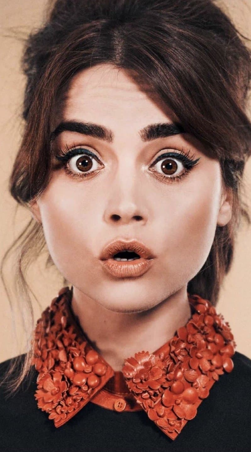 More Jenna Coleman. Urge me to cum all over her.