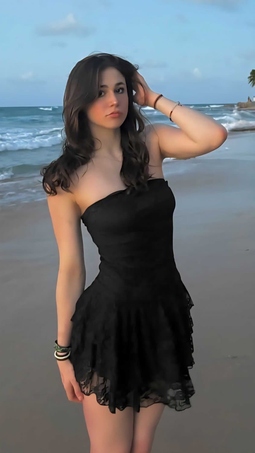 Collage sluts(DM me sluts to post or requests for more of certain ones)