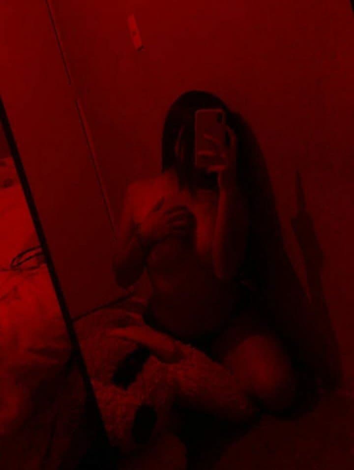 Kari jimenez chica gym exhibe sus packs, esta realmente muy rica??