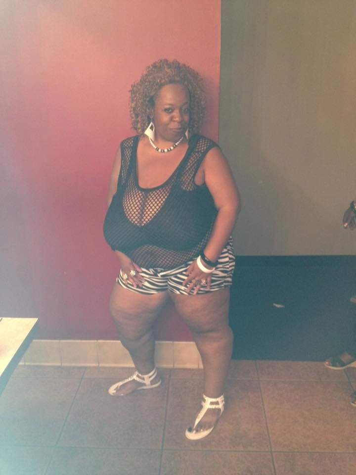 Click to view full size Jumbo Titty Ebony Bbw Milf That Only Bring That Project Pussy To The Table I Would Not Pull Out 58
