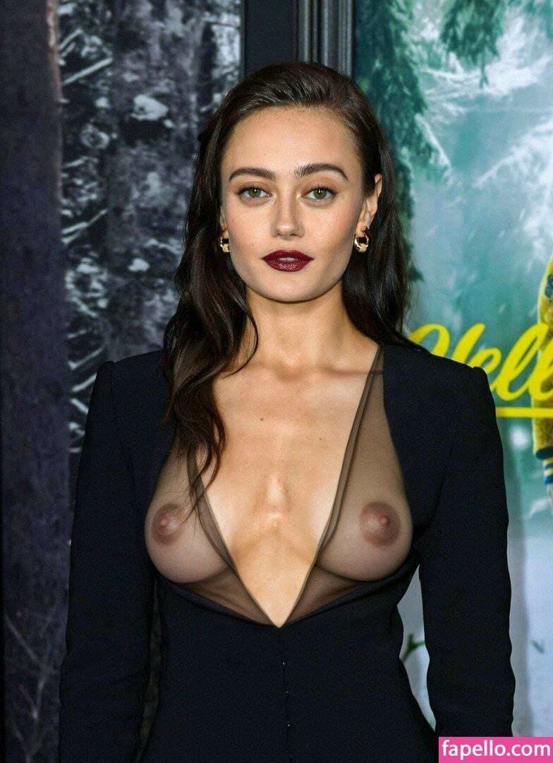 Ella Purnell FULLY NUDE (fake porn)