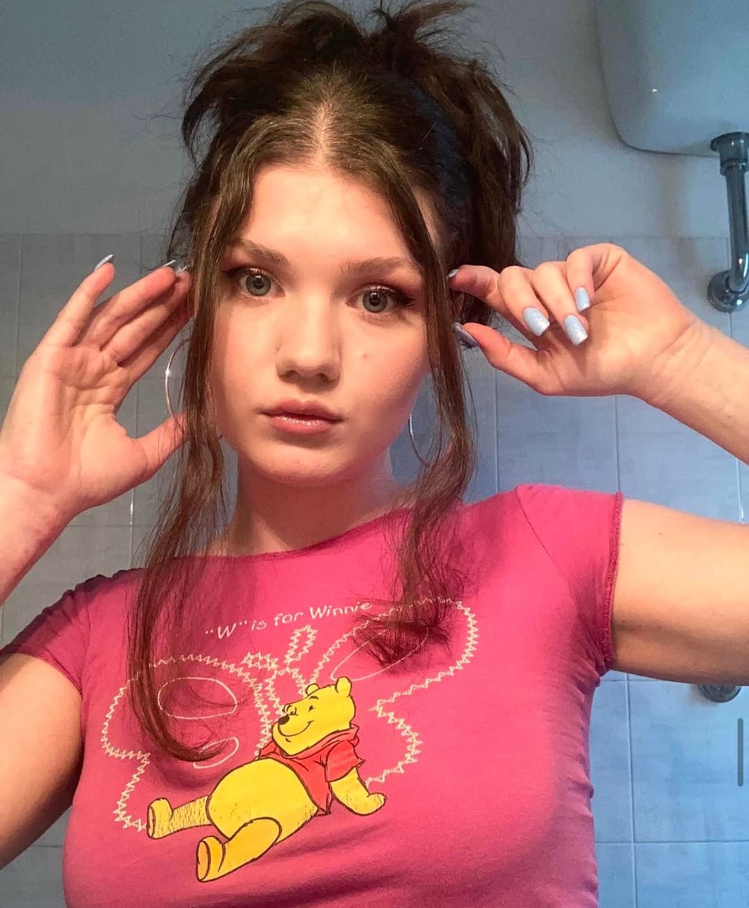 I would without a doubt impregnate every single of Charlottes holes as soon as I got the chance….