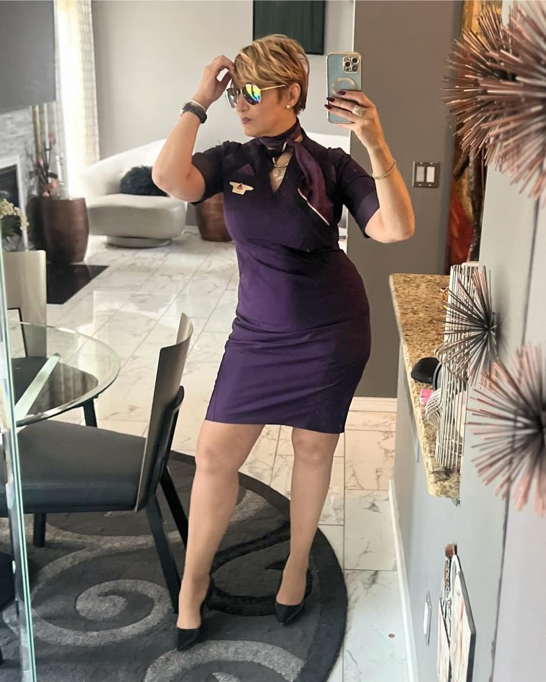 Thick Gilf flight attendant