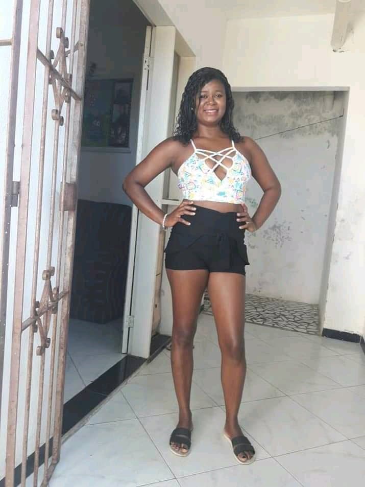 Diana Vanessa, puta casada de bola na rede Recife traindo o Marido.