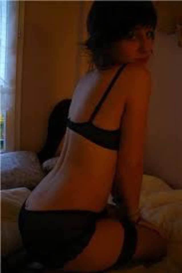 All three holes open for cock and cum, such a good dumb slut - kik: michellebeeuk