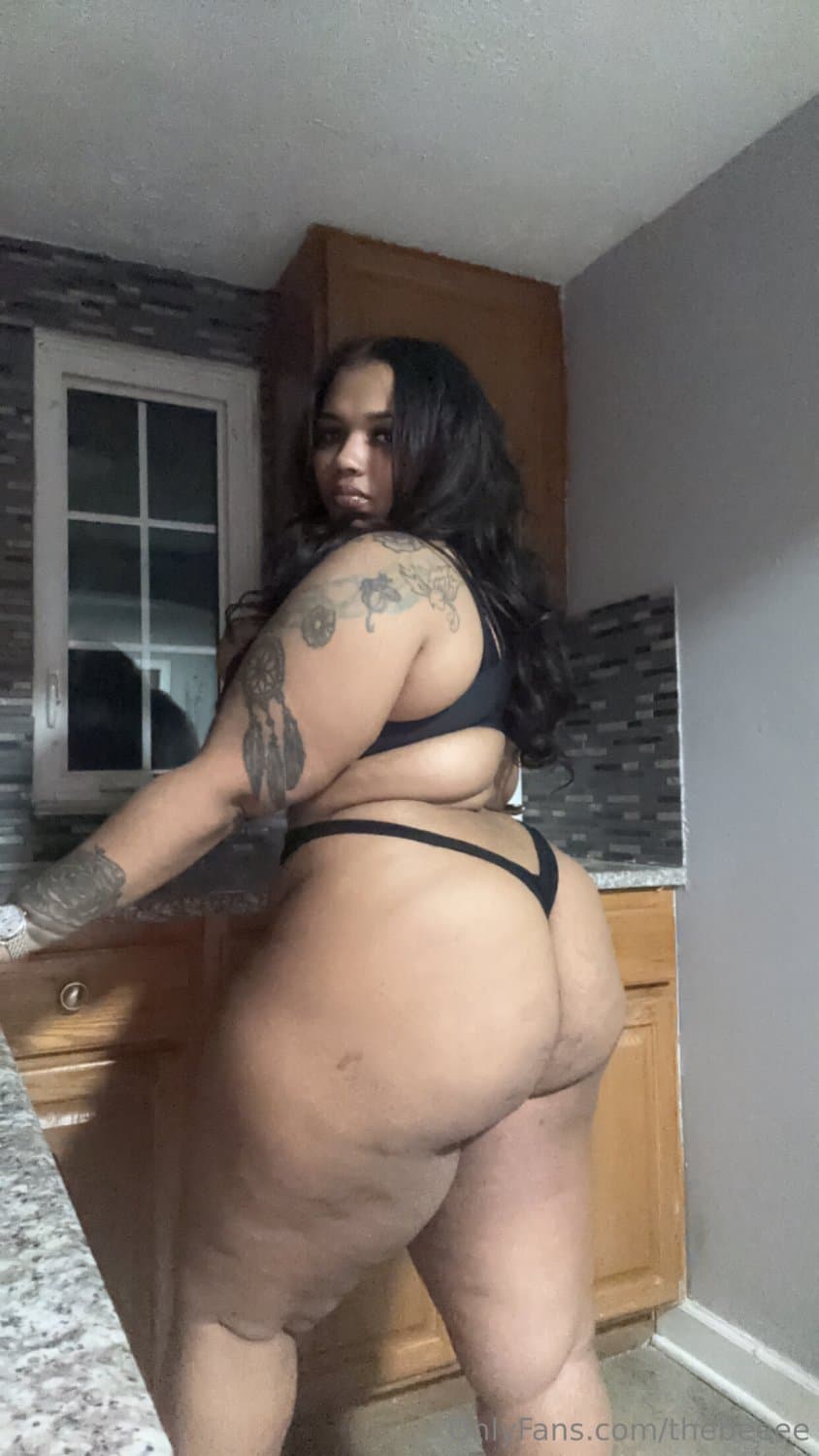 bbw big nipples areolas