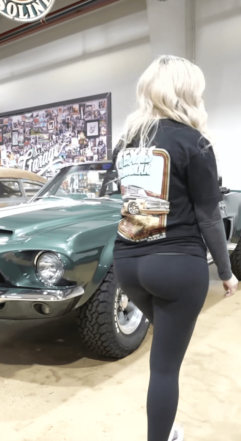 Beautiful thick blonde mechanic slut pt 2