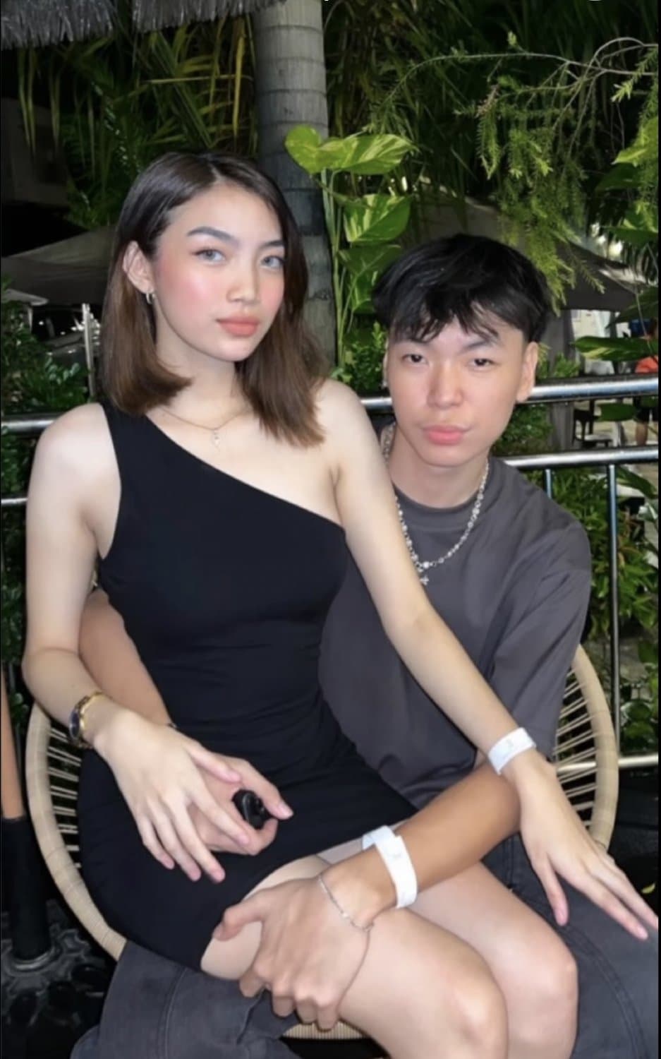 25-0402 - Flight Attendant Trainer Loves Cock