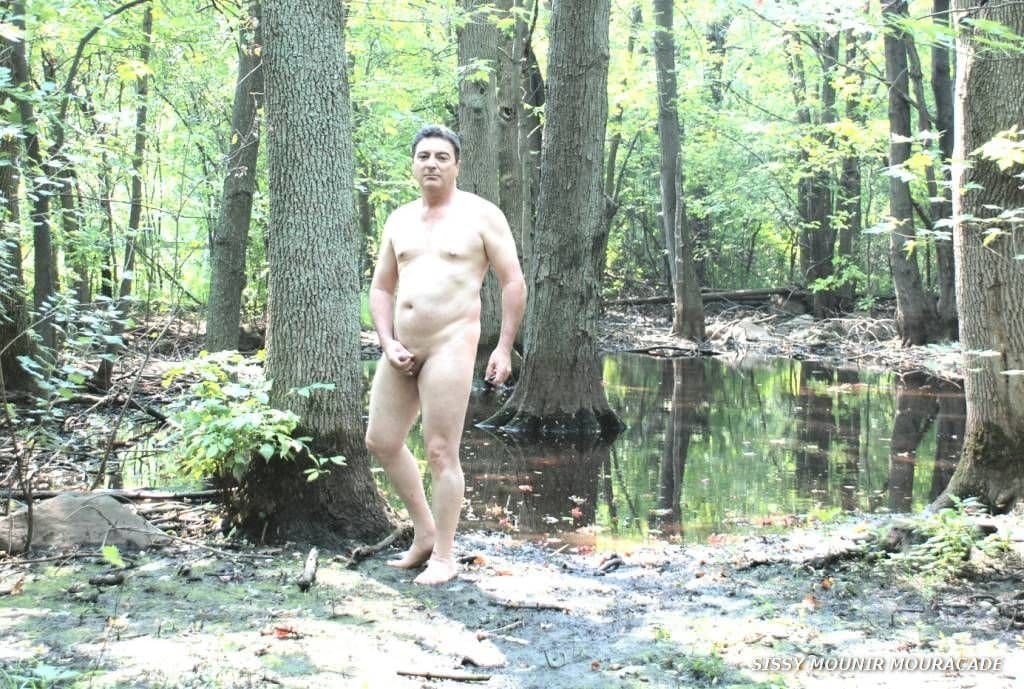 MOUNIR MOURACADE NUDE IN A PUBLIC PARK