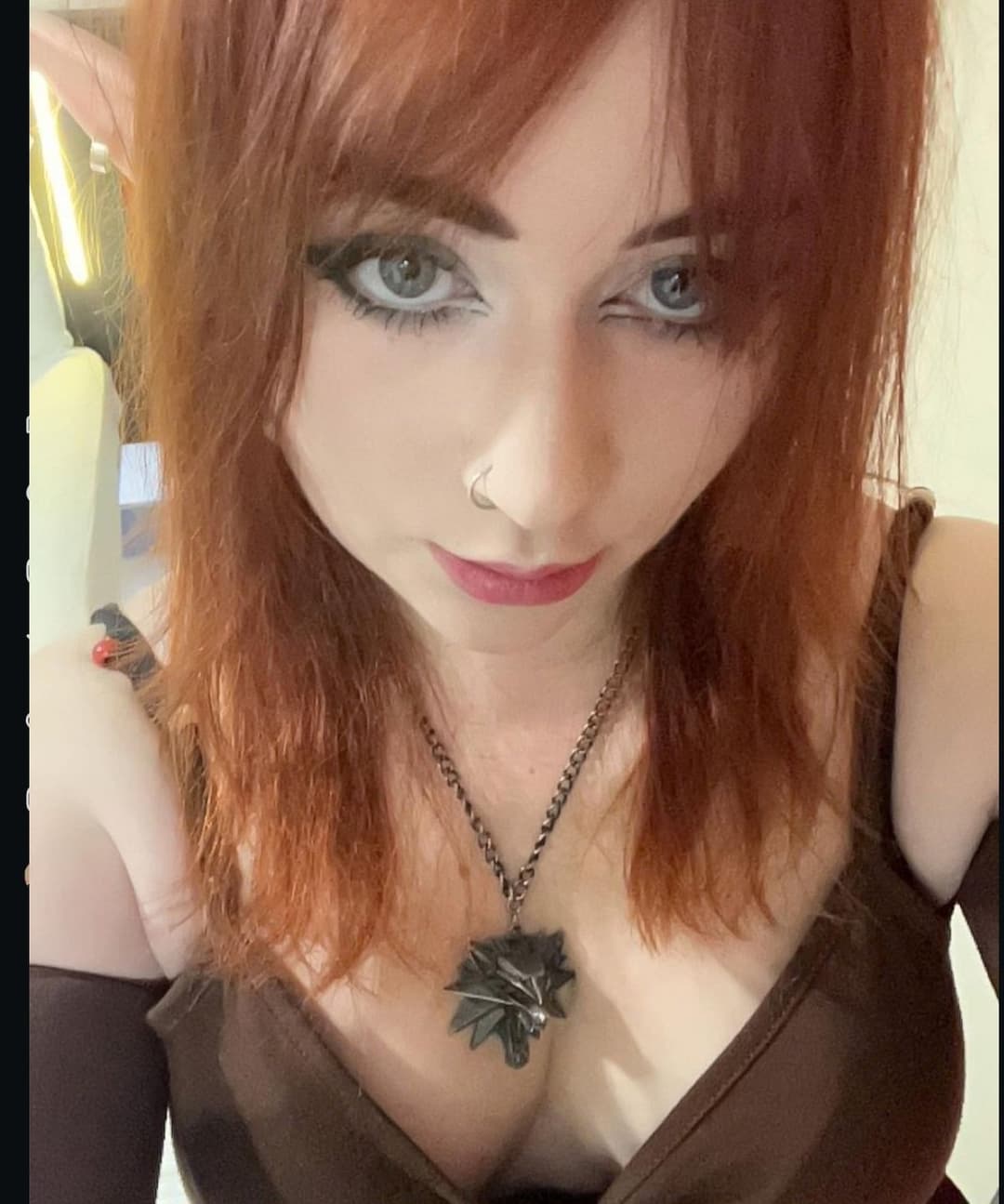 What you dirty gooners think of Lauren? Id love to unload allmover her gooner face with another bud