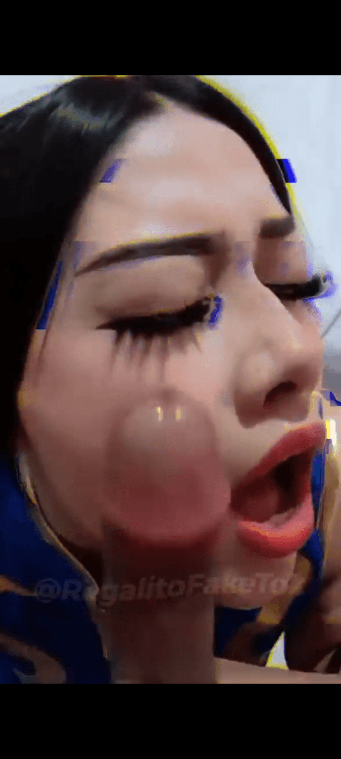 Chun Li Mexicana chupando pene