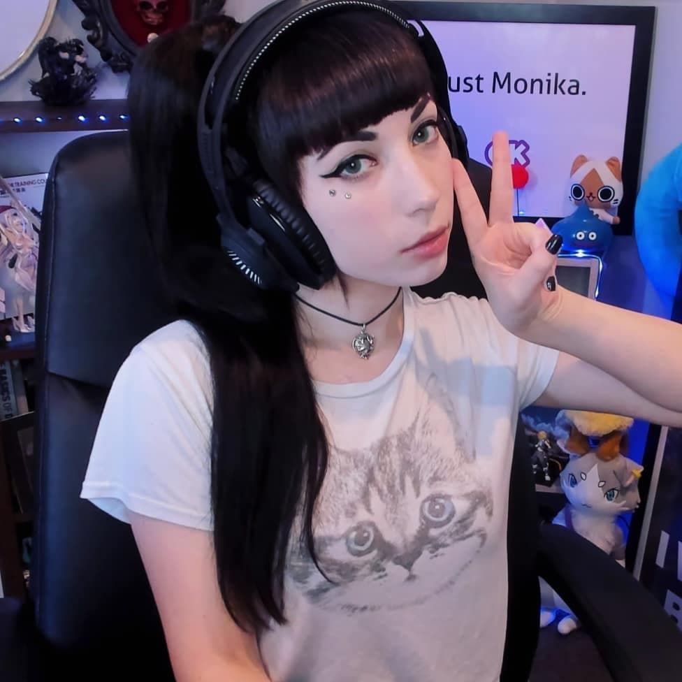 Layna Lazar Ai Generate