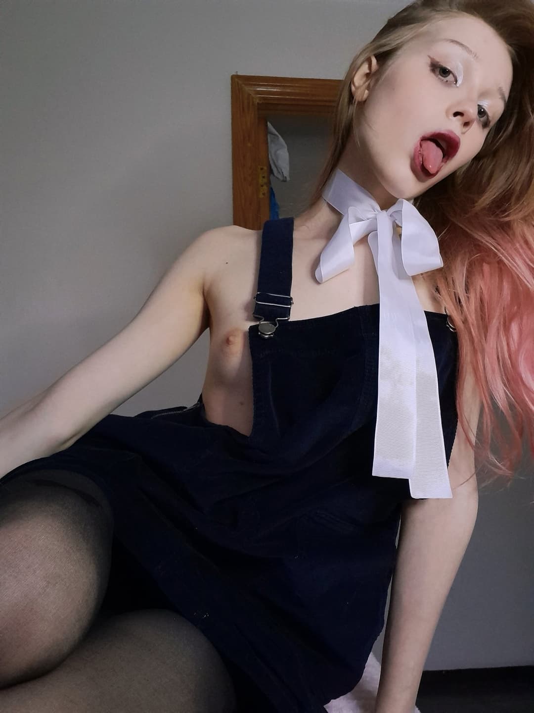 Femboy Loli_ts [sissy, tranny, ts, tranny, shemale]