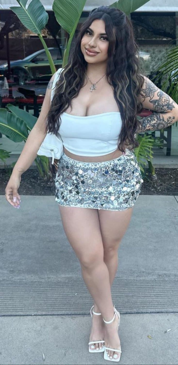 Thick phat ass petite latina deserves to be covered in cum