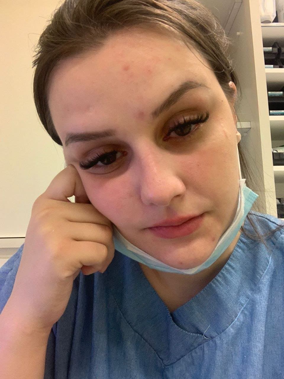 Enfermeira gata da buceta rosinha