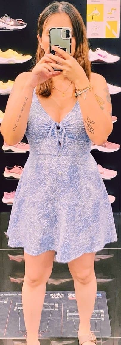 Putita de México anda en busca de un vergon, el cornudo dice que es muy difícil de satisfacer