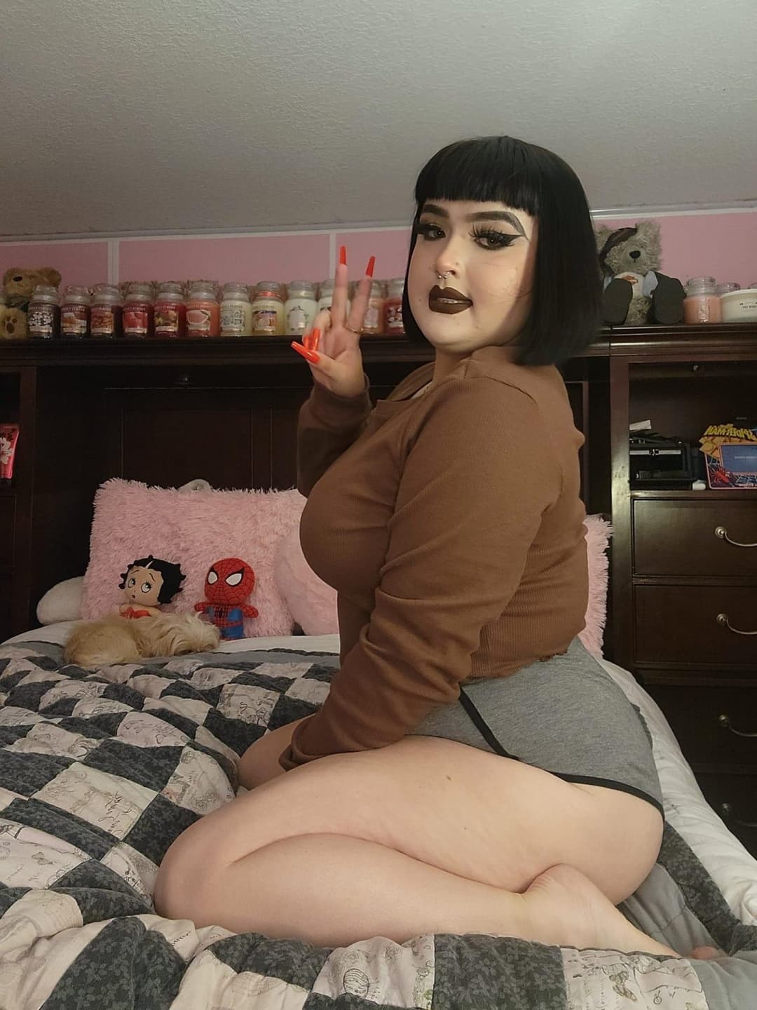 chloe bbw teen buttslut