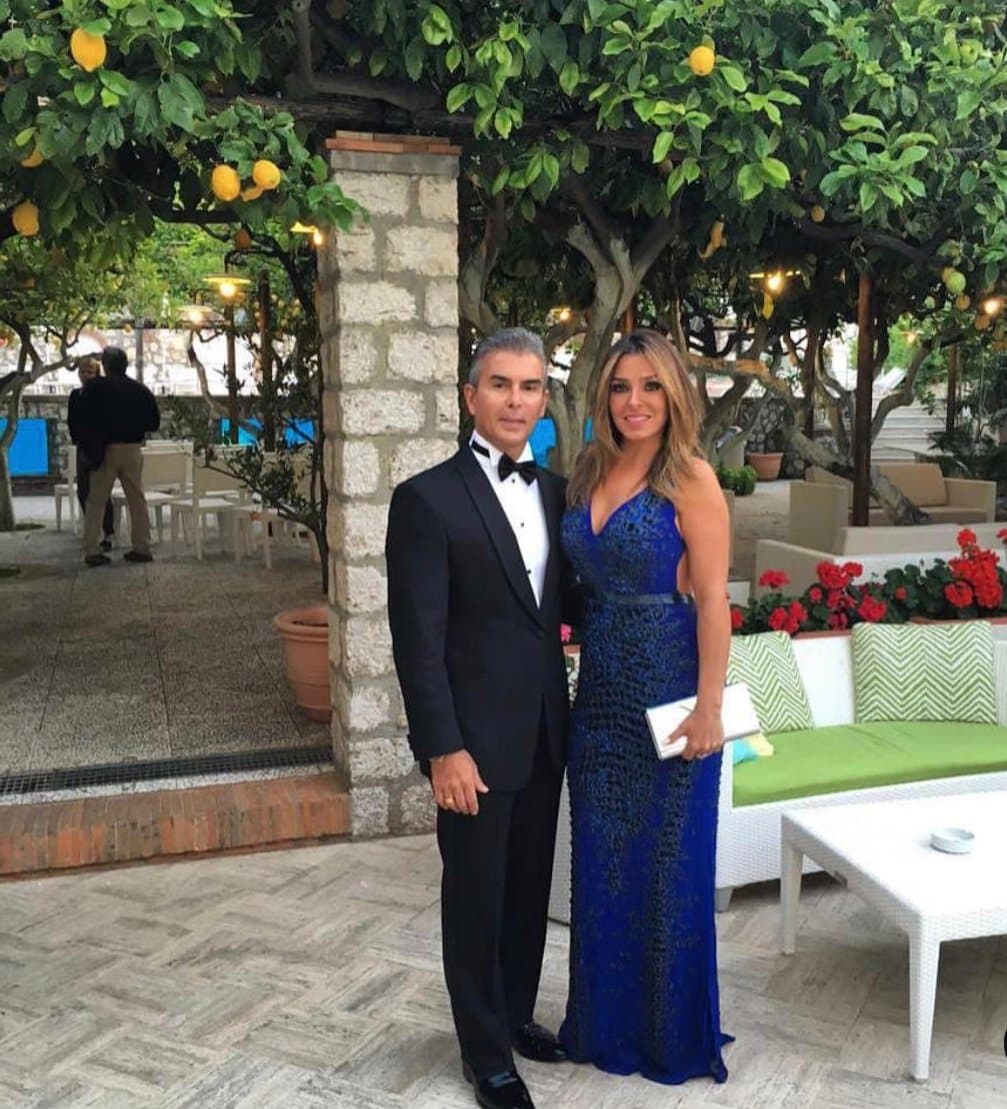 Wife Fucks Husbands Friends