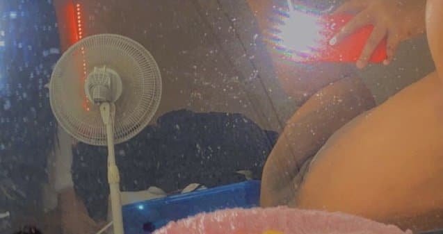 snapchat leak - fat black bbw / ssbbw slut loves showing off