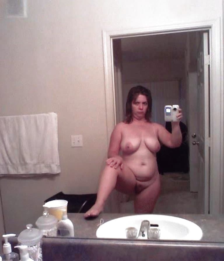 OG Liz J. from NM, great bald pussy!