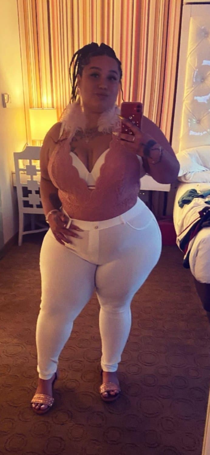 M3GA FAT A$S MaMi !!!!