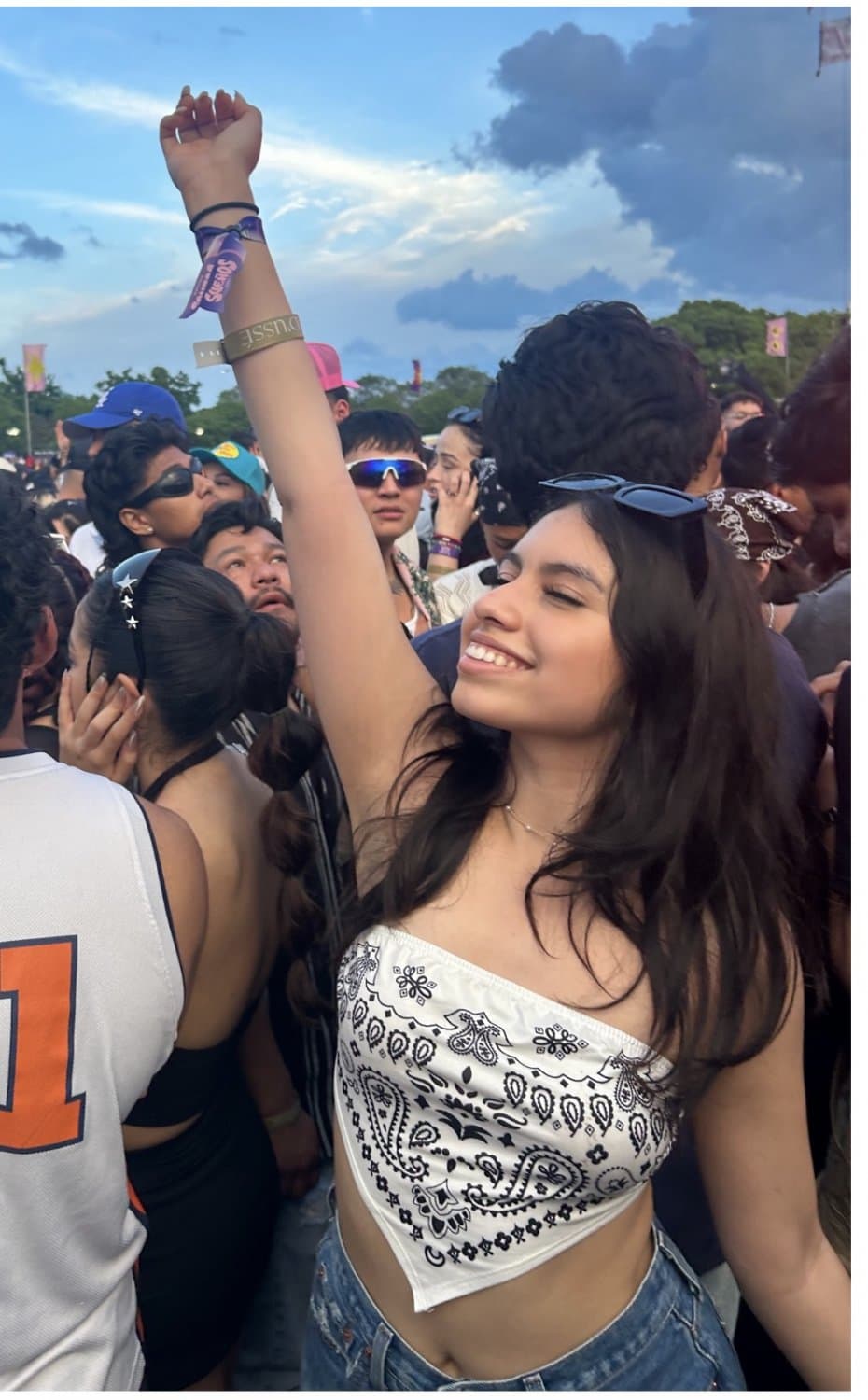 Click to view full size Irl Mexican slut jaquelin (23) plus bonus friend Natalie