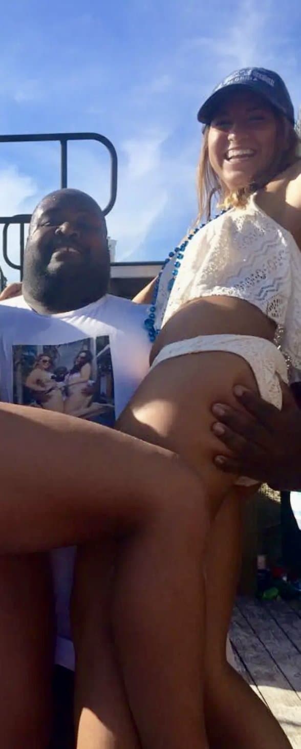 Click to view full size Girlfriend Kelsey. Pics and Nudes. Would You Pull Out? Thoughts?