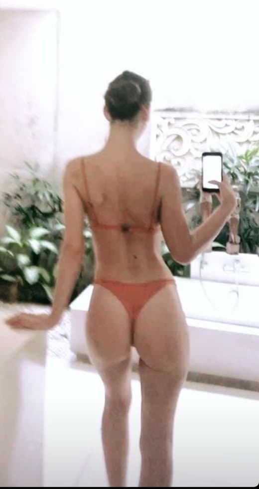 Hot body skinny teen