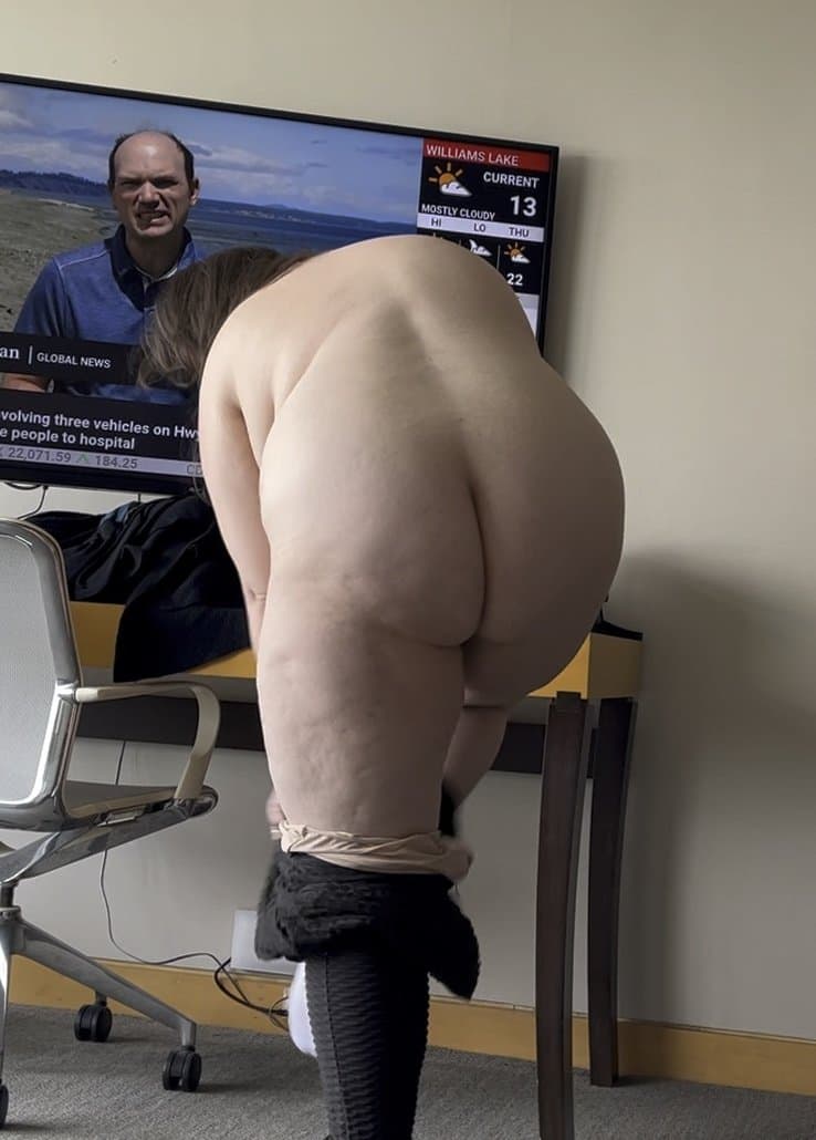 More fat wife naked in hotel room (Pls share!)