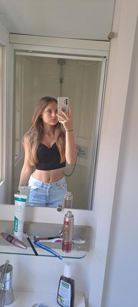 German sub Johanna - perky tits, slim body, smooth pussy