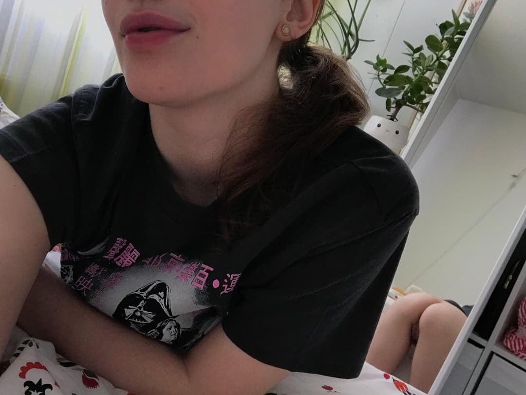 Beautiful Smile, Gorgeous Pussy