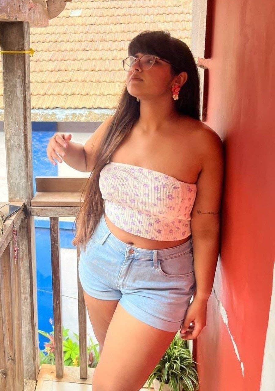 Chubby hot desi girl massive collection