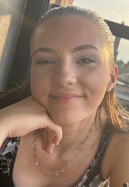 (C) The sis of the HS Slut, she’s gonna be even better teen slut that her sis did