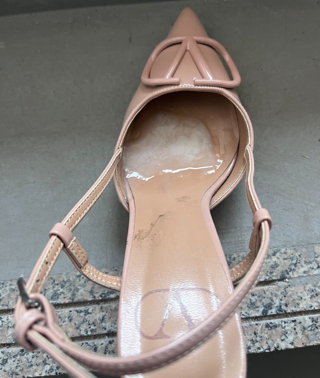 Asian feet / shoes & cum